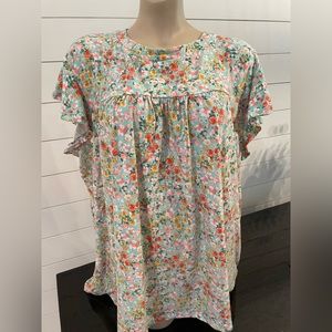 Plus size floral top